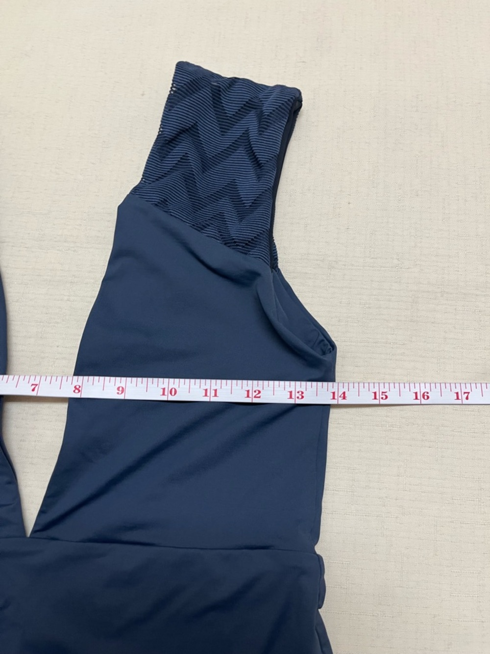 Tavik Swimwear L navy chevron Eden plunge swimsuit - Picture 5 of 12